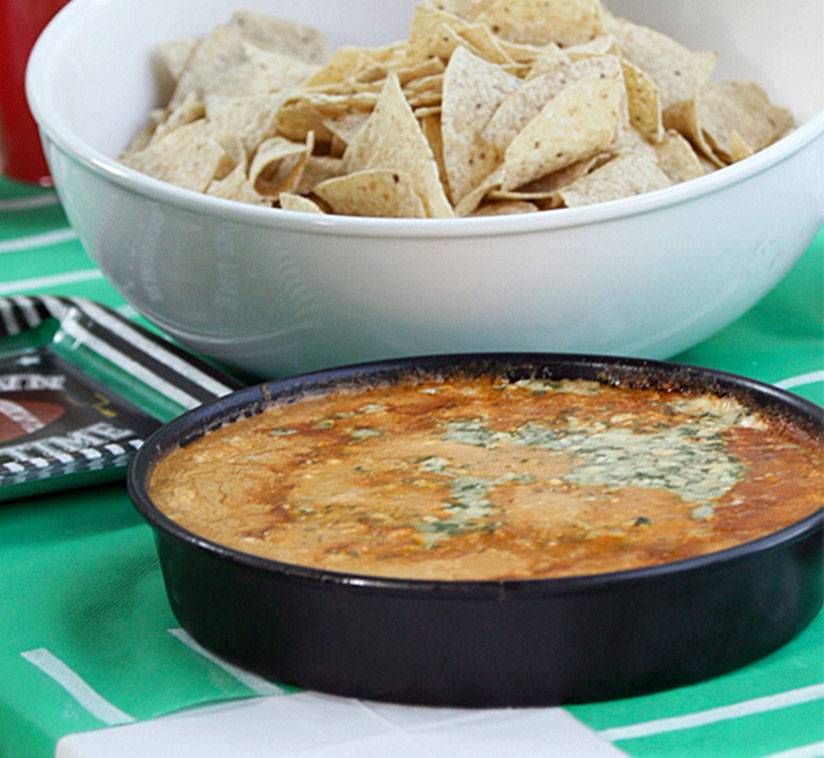 Can’t Stop Eating This Buffalo Chicken Dip