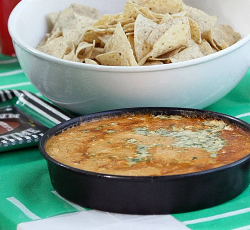 El dip de Pollo al Estilo Buffalo que no podrás dejar de comer
