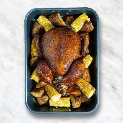 Pollo Asado con Especias Cajún, Papas y Maíz