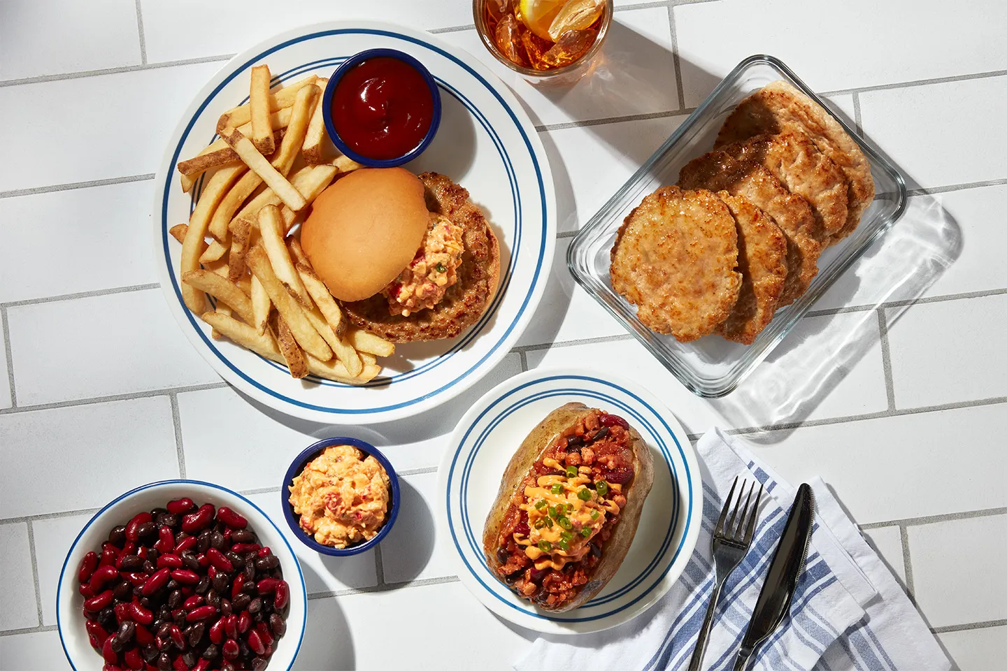 CHICKEN KIMENTO CHEESE SMASH BURGERS
