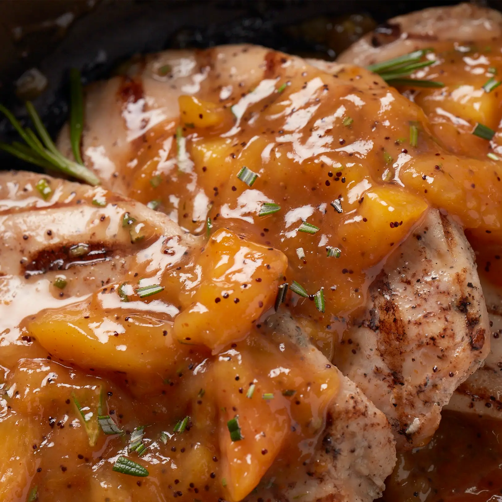WHY YOU SHOULD NEVER REUSE CHICKEN MARINADES