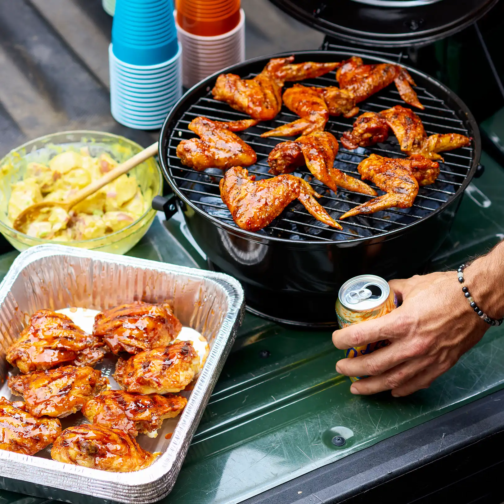 ALWAYS KEEP CHICKEN AT THE RIGHT TEMP