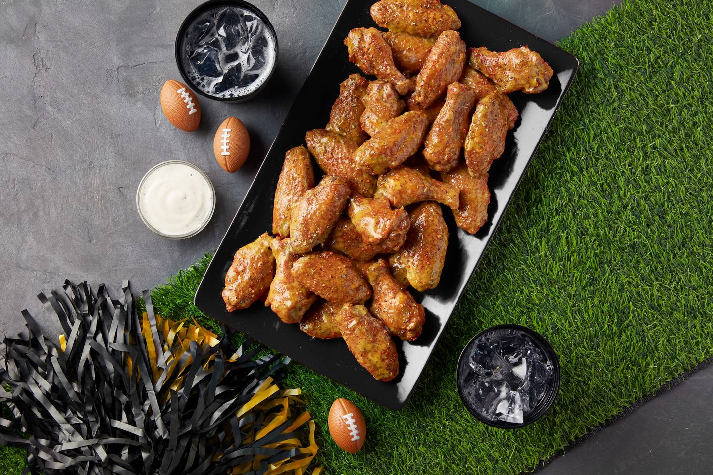 Missouri Black & Gold Wings