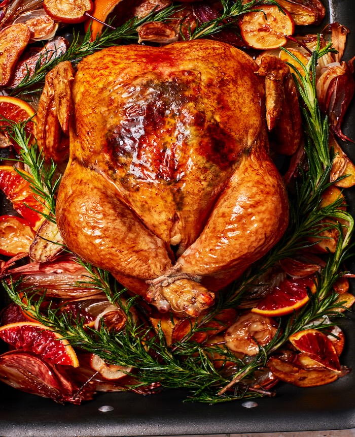 From Guest List to Leftovers: How to Friendsgiving Like a Pro