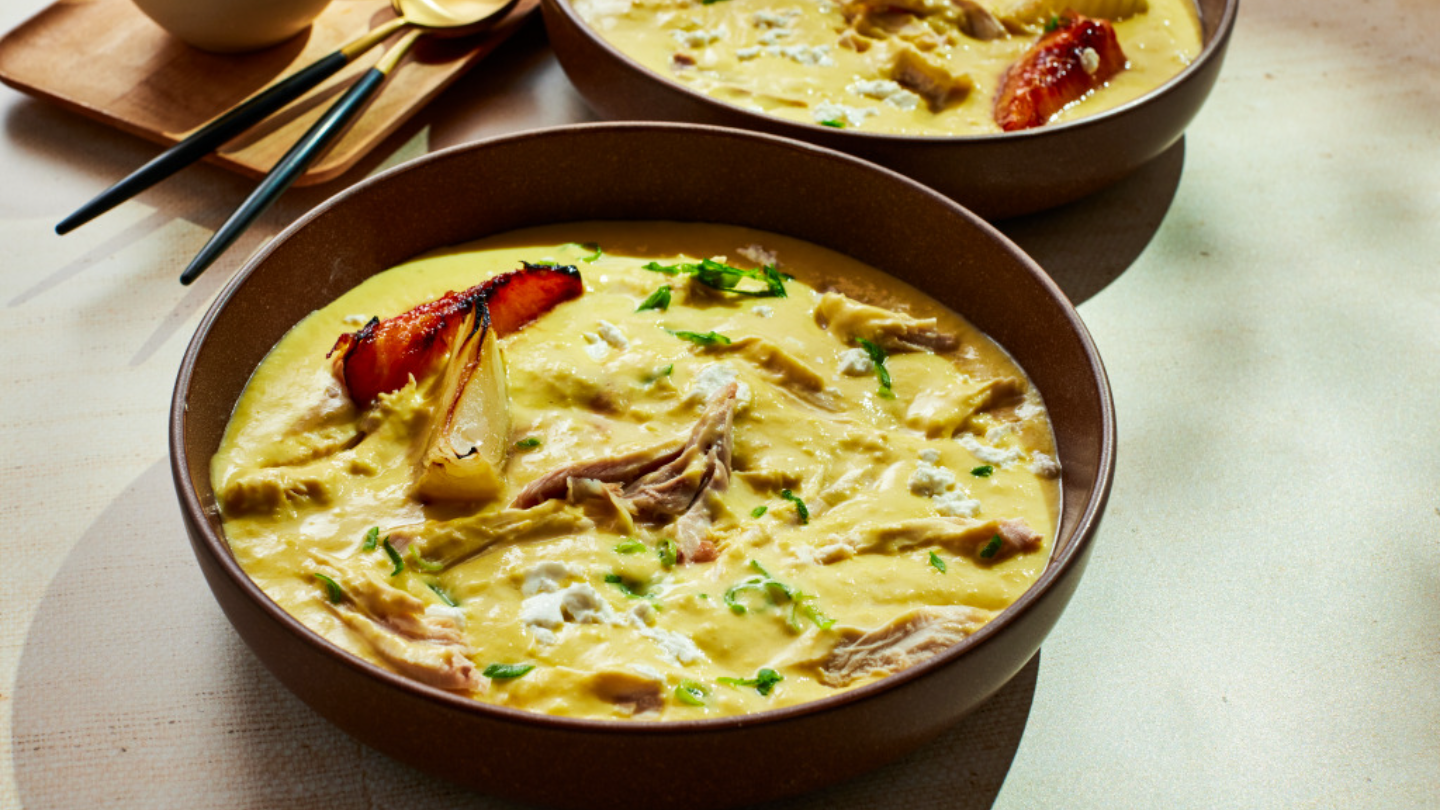 SMOKY CHICKEN CORN CHOWDER